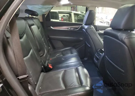 2018 Cadillac Xt5 Luxury z USA, uszkodzony, nr VIN 1GYKNDRS3JZ181768